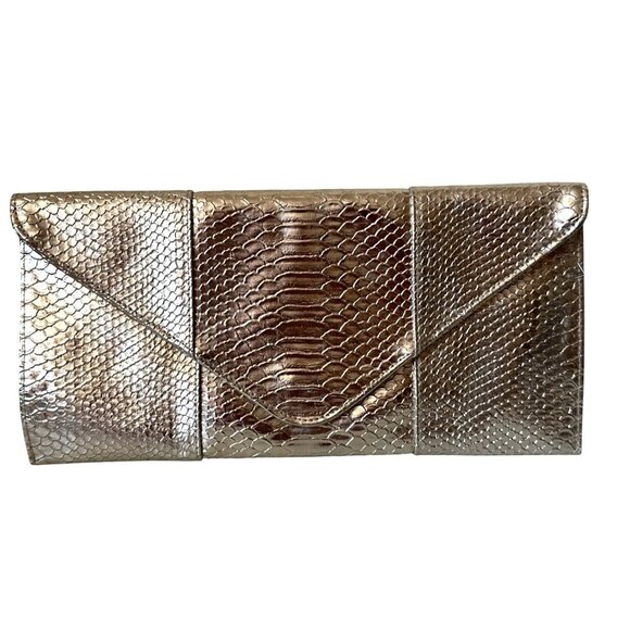 Metallic Gold Snakeskin Pattern Envelope Clutch With Magnetic Snap Closure & Int - Picture 2 of 9
